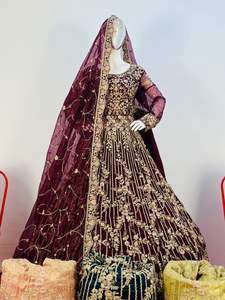 Vestido largo Anarkali étnico indio para adultos Ropa de fiesta para mujeres con bordado Net Dupatta Fancy Dress hecho de material de red - Product Image 3