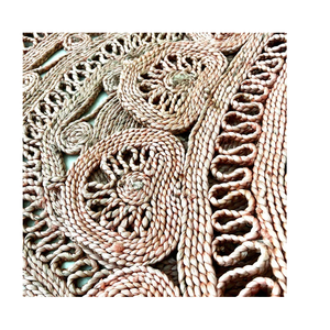 Tapis d'intérieur moderne en jute fait main, tapis de sol tissé naturel pour un intérieur élégant - Product Image 2