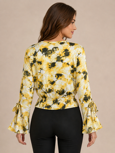 Blusa Corta para Mujer, Color Amarillo Estampado, Mangas Largas Tipo Campana, Cuello Redondo, Cintura Elástica, Estilo Casual para Uso Diario, Venta al Por Mayor - Product Image 2
