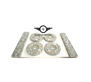 Bandejas de Servicio de Diseño Nuevo y Artesanía de Calidad con Base de Madera de Nácar, Tamaño Personalizable, Posavasos con Incrustaciones de Hueso para Hoteles y Restaurantes - Product Image 1