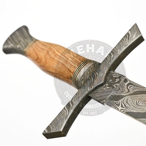 Espadas de Acero de Damasco Hechas a Medida con Estilo Único, Color Sólido, Fabricación en Pakistán - Product Image 6