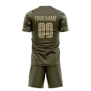 Ensemble de maillots de football personnalisés en polyester pour hommes, dernières tendances, ensemble de vêtements de football pour jeunes, imprimé camouflage, polyester sublimé, manches courtes - Product Image 3