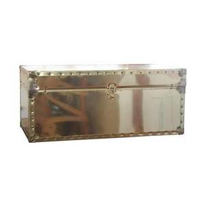 Caja de almacenamiento para ropa y joyas con revestimiento azul y detalles metálicos dorados, ligera y resistente, para uso doméstico, con cerradura. - Product Image 3