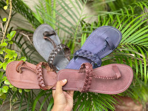 Casual Stylish Slipper <b>Flip</b> <b>Flop</b> Flat Slipper Stylish <b>Women</b> Flat Leather Slipper - Product Image 6