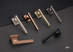 ergonomic comfort-grip aluminum alloy square bedroom door lever set minimalist interior <b>lock</b> for wooden doors and cabinetry hard - Product Image 2