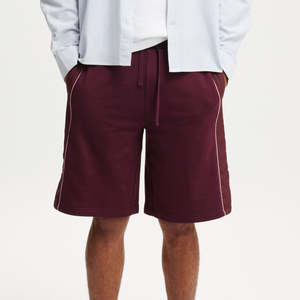 New Fashionable Short Men Heavy Cotton Fleece Fabric Solid Color Side Pockets Custom Printed Heavyweight Gym Men's Shorts - Product Image 2