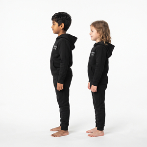 Survêtement pour enfants sur mesure avec couleurs et logo personnalisés, production de vêtements de sport en marque blanche pour les acheteurs étrangers - Product Image 6