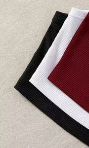 Vêtements féminins tendance et confortables pour l'été, coupe ajustée, parfait pour un style décontracté, basique mais de haute qualité pour un usage quotidien - Product Image 3