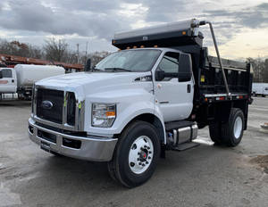 Producto TOP: Ford F-750 SD 2023 Usado, Perfecto Estado, Listo para Usar - Product Image 1