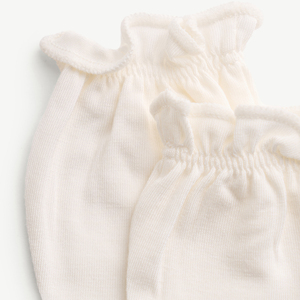 Ensemble de moufles et de chaussons pour nouveau-né en fibre de bambou Siro Modal, pour fille, anti-rayures, respectueux de la peau, écologique, ODM Vietnam - Product Image 3