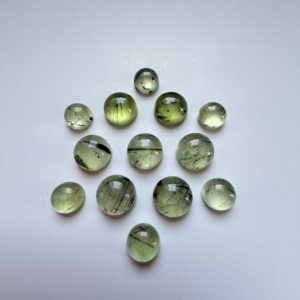 Pierre précieuse naturelle de préhnite verte de haute qualité, forme ronde, cabochon de 4 mm à 14 mm, pierres lâches polies à la main pour les créateurs de bijoux - Product Image 4