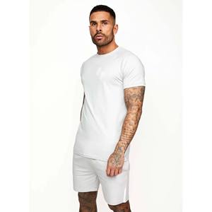 Ensemble décontracté d'été pour homme, t-shirt et short amples à manches courtes, qualité supérieure, personnalisable en usine - Product Image 2