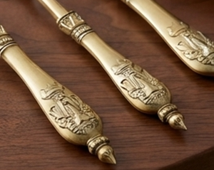 Vintage Gold Plated Metal Flatware Set With <b>Ornate</b> Handles Matte Finish Rust Resistant Cutlery For Wedding - Product Image 2