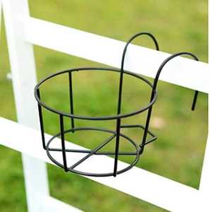 Black Metal Flower <b>Pot</b> With Handles Circular Design For Garden Hanging Planters Outdoor Use - Product Image 1