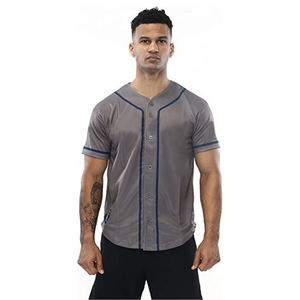 Camiseta de béisbol moderna de secado rápido, tela cómoda, ajuste cómodo, cierre de botones en la parte delantera, estilo atlético para sesiones de práctica de deportes de equipo. - Product Image 3