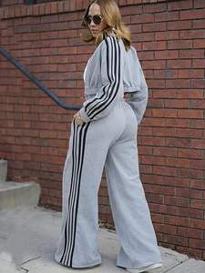 Conjunto Deportivo de 2 Piezas para Mujer, Chaqueta Corta y Pantalones Anchos, Ropa Deportiva Informal - Product Image 2