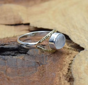 Wholesale 925 Sterling Silver Rainbow Moonstone <b>Ring</b> Handmade Natural Gemstone June Birthstone Bohemian <b>Statement</b> <b>Ring</b> - Product Image 3