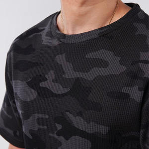 Camiseta de Camuflaje para Hombre, Estilo Urbano, Tejido Texturizado, Algodón Grueso, Informal, Verano, Moda, Venta al Por Mayor, Fabricante, Suministro OEM - Product Image 3