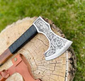 Hacha Vikinga de Acero con Alto Contenido de Carbono y Mango de Madera, Cabeza Grabada, Hacha Vikinga Tipo Tomahawk para Camping, Venta Caliente - Product Image 2