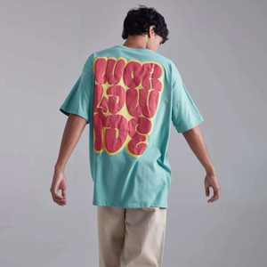 Camiseta Personalizada de Alta Calidad con Impresión de Marca, Serigrafía y Logotipo - Product Image 4