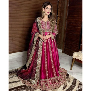 Dernière tenue de créateur High O Demand Heavy Chinon Silk Anarkali Suit & Dupatta Avec chaîne de broderie et travail de séquence de 9mm - Product Image 1