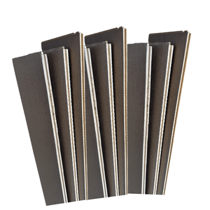 Suelo de madera dura WPC de roble europeo de 2 capas duradero directo de fábrica 15/3X127X450-1900 Instalación de clic respetuosa con el medio ambiente - Product Image 4