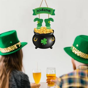 Decorazioni per il Giorno di San Patrizio: Ghirlanda in Legno, Appendiporta, Barattolo Portamonete Dorato, Decorazione per Ingresso Principale con Leprechaun, Insegna da Parete con Barattolo Portamonete Dorato - Product Image 4