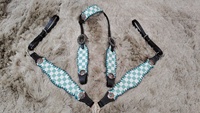 Ensemble d'équipement équestre en cuir véritable à carreaux turquoise et blanc, cuir naturel souple, léger, style selle anglaise, pour l'équitation