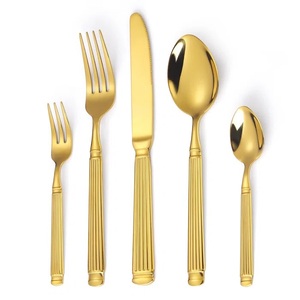 Ensemble de couverts en acier inoxydable de haute qualité, finition dorée, 10 pièces, pour mariage et restaurant, acier poli miroir - Product Image 3