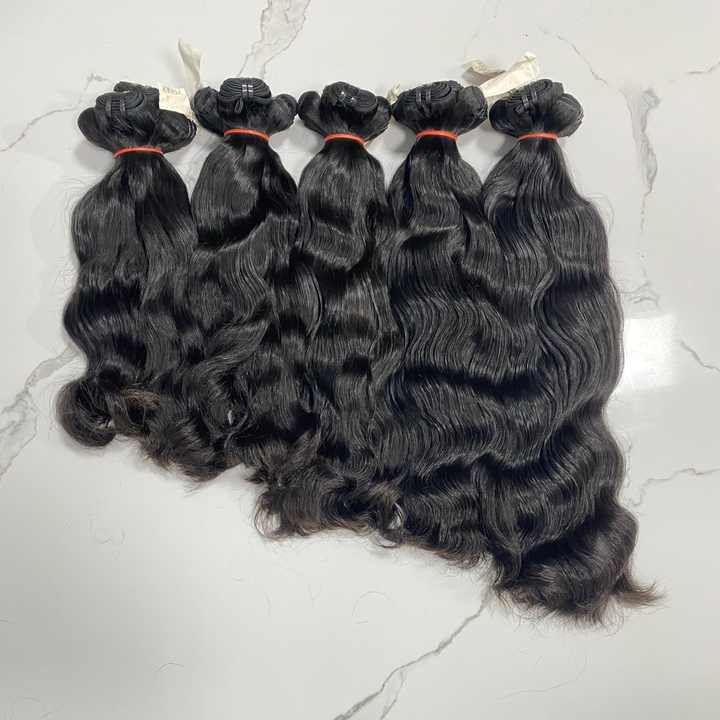 Natural Wavy Double Weft Vietnamese Human Hair Extension Cuticle Aligned Weaving Hair Bestseller Wholesale Price for Black Women