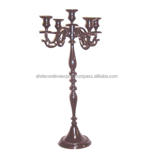 Candélabre fait main en métal plaqué argent avec cinq bras de forme carrée pour l'entrée de mariage et les décorations de fête - Product Image 4