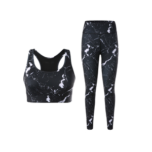 Ensemble de yoga pour femmes en spandex/nylon respirant fabriqué au Pakistan, 3 pièces, couleurs personnalisées, décolleté épaules dénudées - Prix abordable - Product Image 1