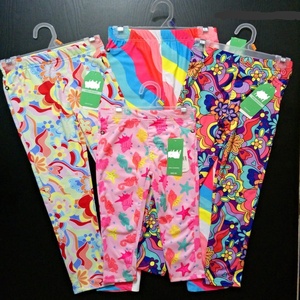 Leggings de Yoga para Niños, Pantalones de Marca para Niños con Estampado Completo y Exceso de Inventario - Product Image 1