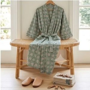 Oferta Especial: Bata de Mujer con Estampado Floral, Largo hasta la Rodilla, de Algodón y Fibra de Bambú, Cuello en V, Manga Tres Cuartos, Suave y Casual, para Primavera - Product Image 5