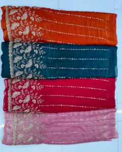 ผ้ารังโกลีให้สัมผัสนุ่มลื่น ดูดีมีระดับ พร้อมให้ความเรียบหรูสำหรับคอลเลกชันเสื้อผ้าสมัยใหม่ - Product Image 3