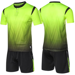 Maillot de football professionnel léger à manches courtes été 26/27, 100 % polyester respirant, kits de maillots de football en mesh, haute qualité OEM - Product Image 5