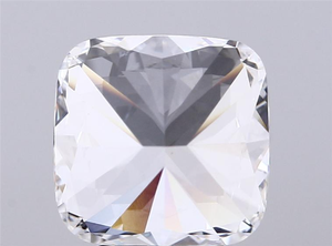 Diamant blanc lâche de 5 carats, couleur E, pureté VS1, taille coussin, offrant une symétrie de qualité supérieure et un éclat glacé exceptionnel. - Product Image 4