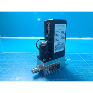 Controlador de Presión Electrónico Brooks 5866RB1A1G4M2NA Usado Como Está, Piezas de Equipos Legacy Semiconductor - Product Image 5