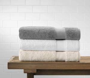 Ensemble de serviettes de bain en coton éponge blanc 100% coton, 500-600 g/m², logo personnalisé, séchage rapide, légères et confortables pour hôtels et maisons - Product Image 6