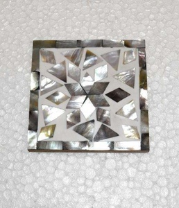 Juego de 4 Posavasos de Nácar de Alta Calidad, Posavasos de Mesa con Mosaico Lujoso, Colección de Vajilla Hecha a Mano, Ecológica, Venta al Por Mayor - Product Image 1