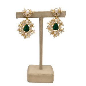 Boucles d'oreilles pendantes de mariage pour femme, en laiton plaqué or 24 carats, avec émeraude, saphir, perle naturelle, style vintage chrétien, magnifiques et imposantes - Product Image 3