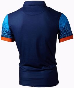 เสื้อโปโลแฟชั่นสำหรับผู้ชาย ดีไซน์คอริบบิ้น ผู้ผลิตเสื้อโปโลแบบ OEM สำหรับแบรนด์เสื้อผ้าระดับโลก เนื้อผ้าเบา ปักลาย - Product Image 4