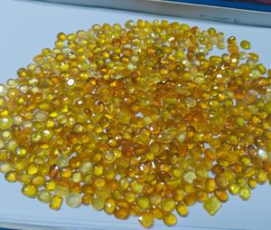 Zafiro amarillo de Bangkok con cristal y gemas de corte mixto para la fabricación de anillos - Product Image 1