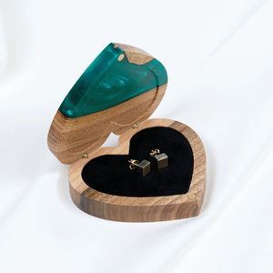 Posavasos de Lujo Hechos a Mano con Resina y Madera de Nogal, Impermeables, Modernos, Personalizados, para Regalo, Decoración del Hogar - Product Image 3