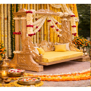 ที่นั่งจูลาที่สวยงามที่สุดสำหรับพิธีฮัลดีบนเวทีกลางแจ้ง พิธีสังเกต์บนเวทีกลางแจ้ง ชิงช้าสีทอง พิธีเมห์นดีกลางคืนบนเวที ออนจัล สหราชอาณาจักร - Product Image 1