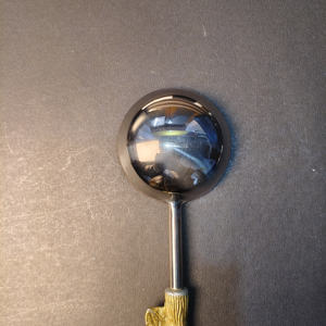 Cuchara de Sopa Redonda con Mango Decorativo de Hoja de Otoño Dorada, Cuchara de Acero Inoxidable de Lujo con Diseño de Rama para Vajilla de Cena Navideña - Product Image 5