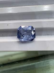 Saphir bleu de qualité supérieure, 1,90 carat, non chauffé, pour la fabrication de bijoux, bagues, pendentifs, médaillons et autres ornements, en gros - Product Image 3
