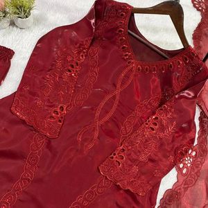 Ensemble Kurti et Palazzo brodé en verre à motif romain avec dupatta en soie, prix de gros fabricant pour vêtements féminins - Product Image 4