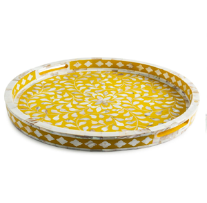 Plateau de service rond en nacre jaune rayonnant avec incrustations florales, disponible à prix de gros, orné de détails de feuilles complexes. - Product Image 1