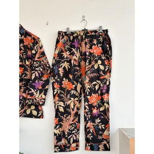Ensemble de pyjama bohème à manches longues à imprimé floral, col en V, taille naturelle, coupe régulière, toutes saisons, décontracté, tissé, 100% coton, écologique - Product Image 5
